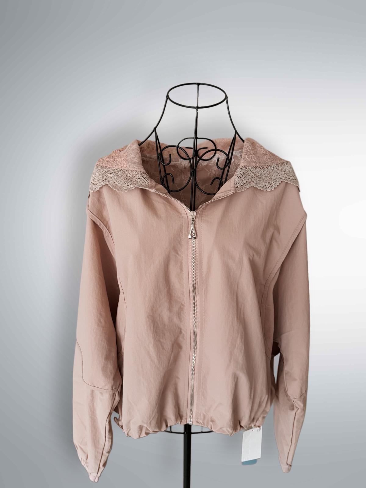 WhatsApp Image 2025-lkjhb10-06 at 18.00.33